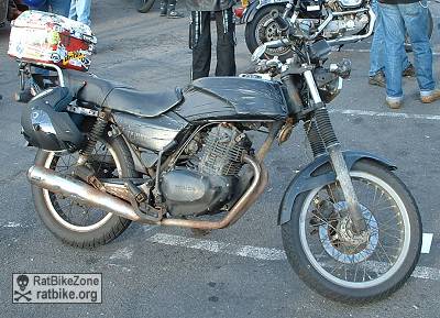 Honda CB 250 RS